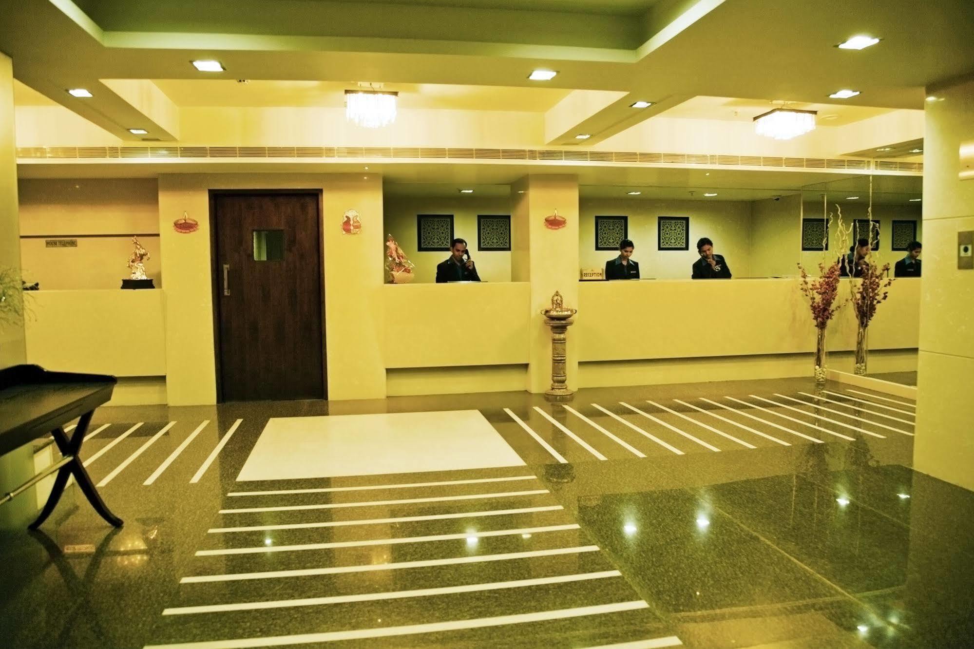 Best Western Ramachandra Вишакхапатнам Экстерьер фото